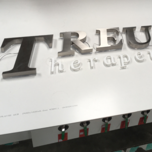 Iterum Stainless Builtups + White Letters